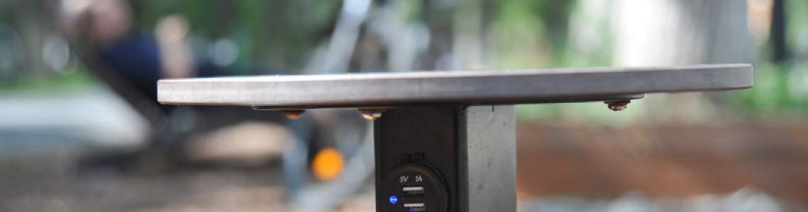 USB зарядки в уличной мебели городских парков, зоопарков, фонтанов и скульптур USB зарядки в уличной мебели городских парков, зоопарков, фонтанов и скульптур