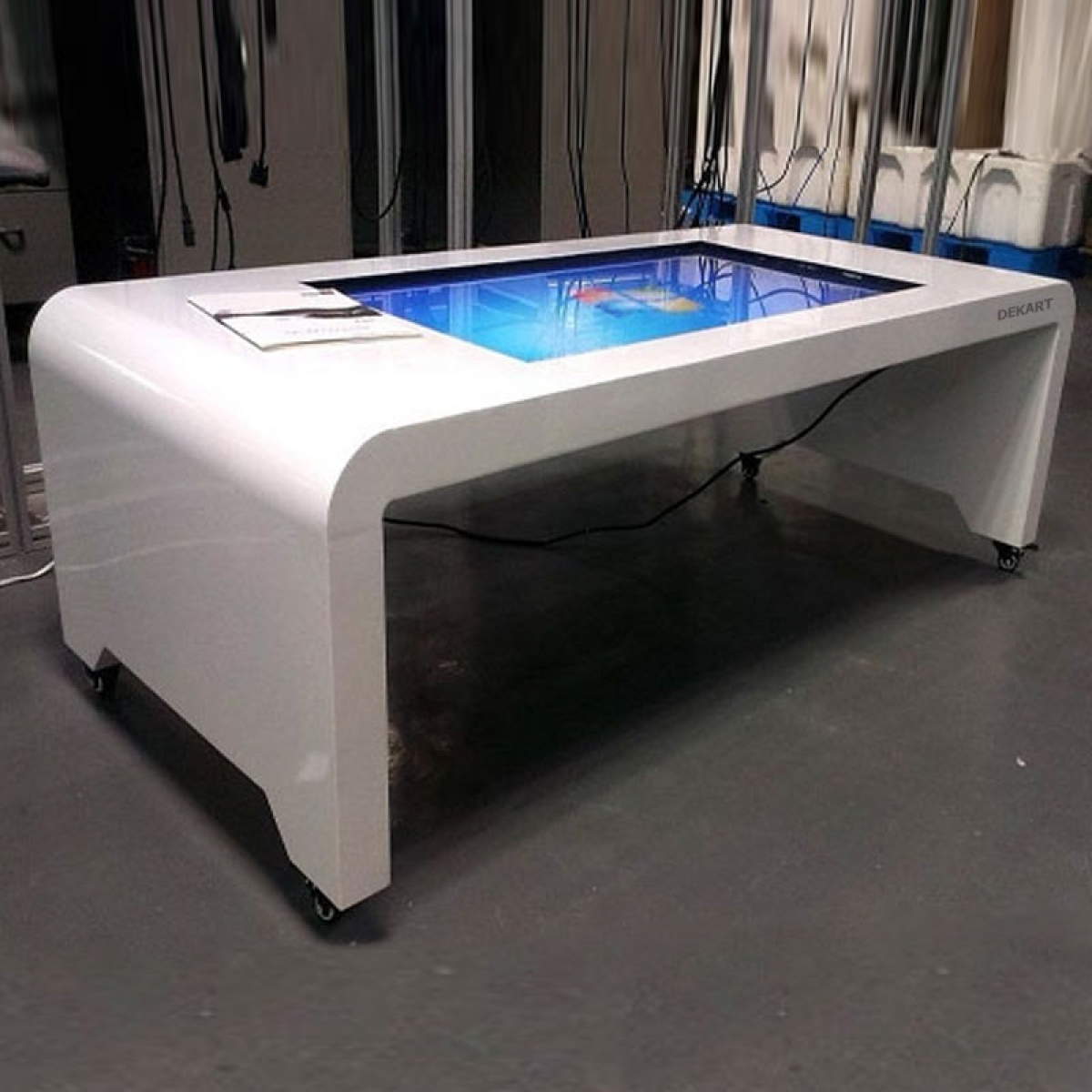 Mesa táctil de pie Mesa táctil de pie