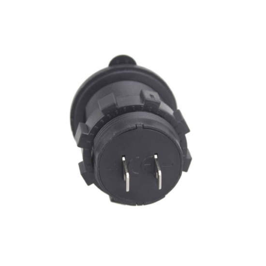 USB-розетка для зарядки на водном транспорте USB-розетка для зарядки на водном транспорте