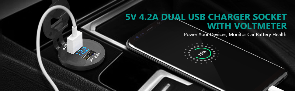 Prise USB encastrée Dekart dans l'habitacle d'une voiture de location Chargeur USB Dekart pour autopartage et location de voitures